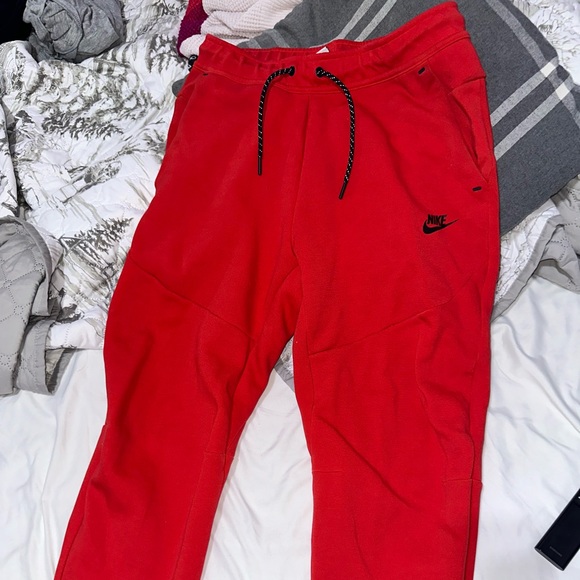 Red Nike Tech, barely used at all perfect condition - Picture 2 of 8